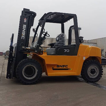 7T Load Capacity Heavy Duty Diesel Forklift With Long-Life Engine and Reinforced Mast