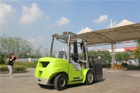 SNSC ไดเซลฟอร์คลิฟท์ 3 ตัน จีน Xc490 ไดเซลฟอร์คลิฟท์