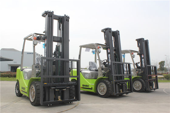 Xc490 เครื่องยนต์ ไดเซล ปรับน้ําหนัก 3000kgs โฟร์คลิฟท์