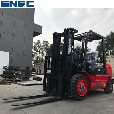 รถยกฟอร์ค 3 ตัน FL30 เครื่องยกฟอร์คพลังงาน LPG 3000mm ~ 5000mm ความสูงการยก