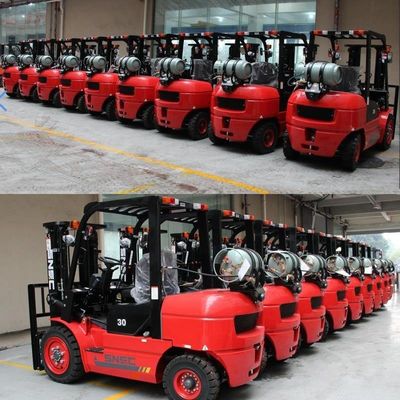 รถยกฟอร์ค 3 ตัน FL30 เครื่องยกฟอร์คพลังงาน LPG 3000mm ~ 5000mm ความสูงการยก