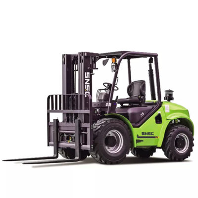 3000kg-5000kg รถยก 4wd ถนนที่ไม่เรียบ