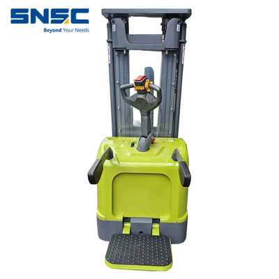 1500kgs 2000kgs คอนเตอร์เบลนซ์ Lift Stacker พลังงาน Apilador Stacker